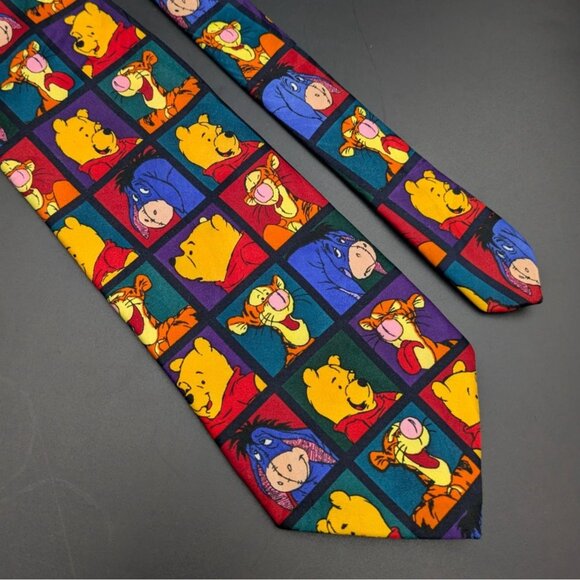 Disney Pooh Mens Tie 100 Polyester Winnie The Pooh & Friends - Picture 2 of 11